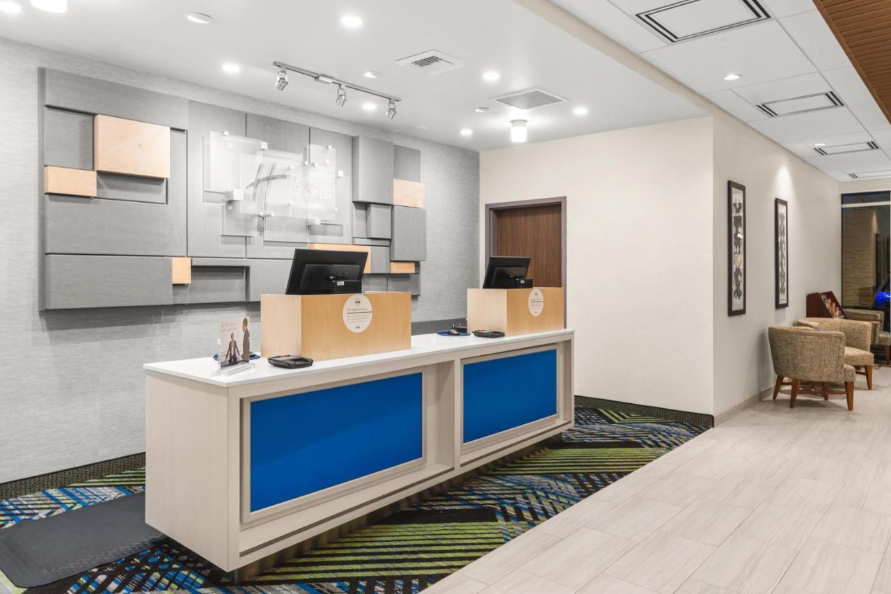 Holiday Inn Express & Suites - Suisun City By Ihg Luaran gambar