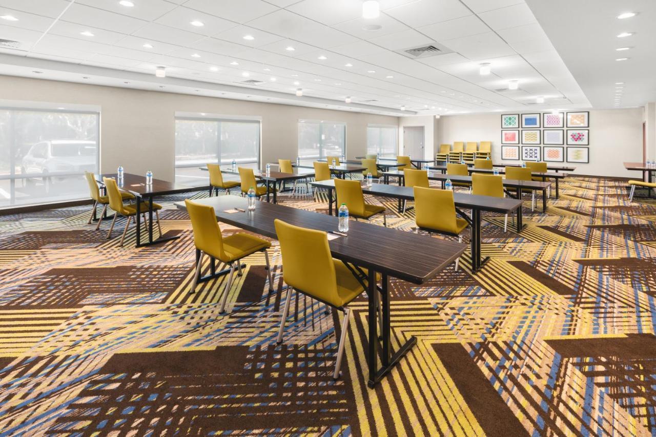 Holiday Inn Express & Suites - Suisun City By Ihg Luaran gambar